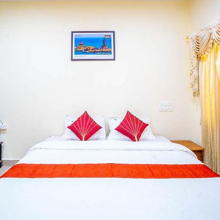 Hotel Tamilnadu - Thirukadaiyur Tirukkadaiyur Exteriör bild