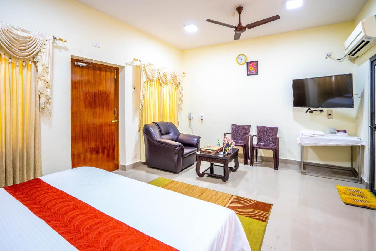 Hotel Tamilnadu - Thirukadaiyur Tirukkadaiyur Exteriör bild